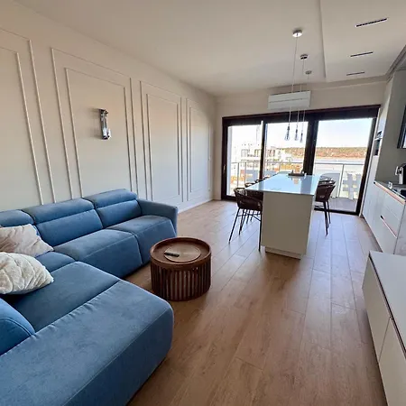 Aqua Concept Sol Marina Apartman *